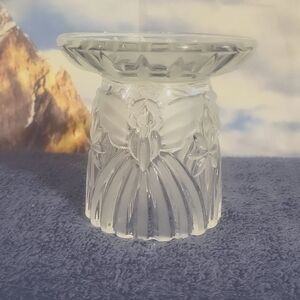 Gorham Crystal Holiday Angel of Peace discontinued. Perfect condition.